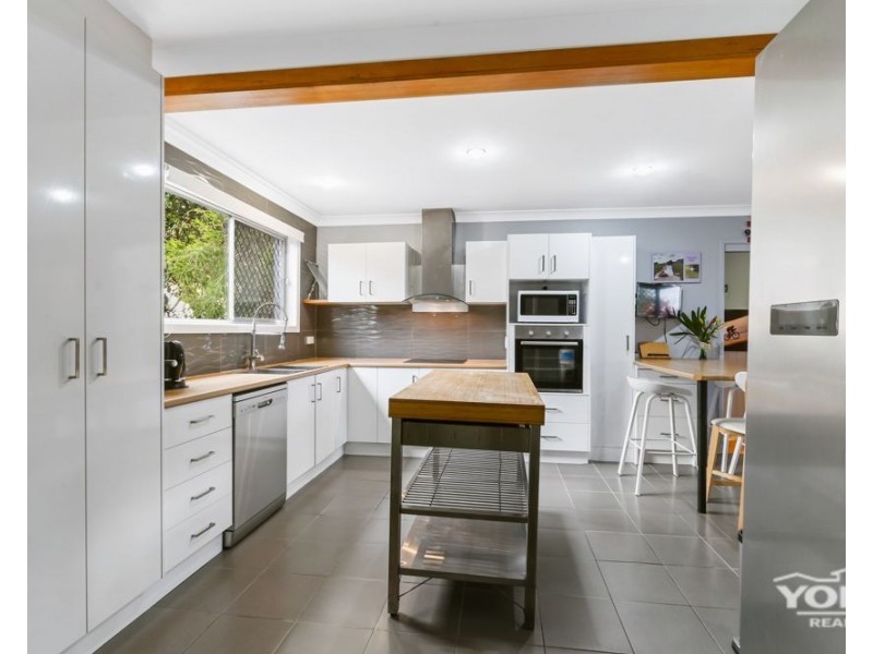 Centenary Heights QLD 4350