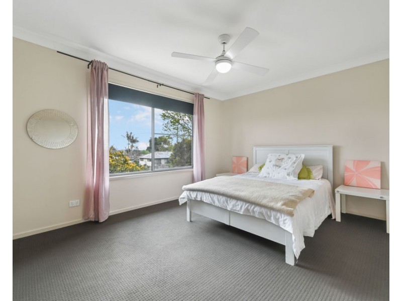 Centenary Heights QLD 4350