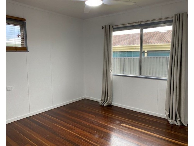 7 Wilfred Street, Harristown QLD 4350