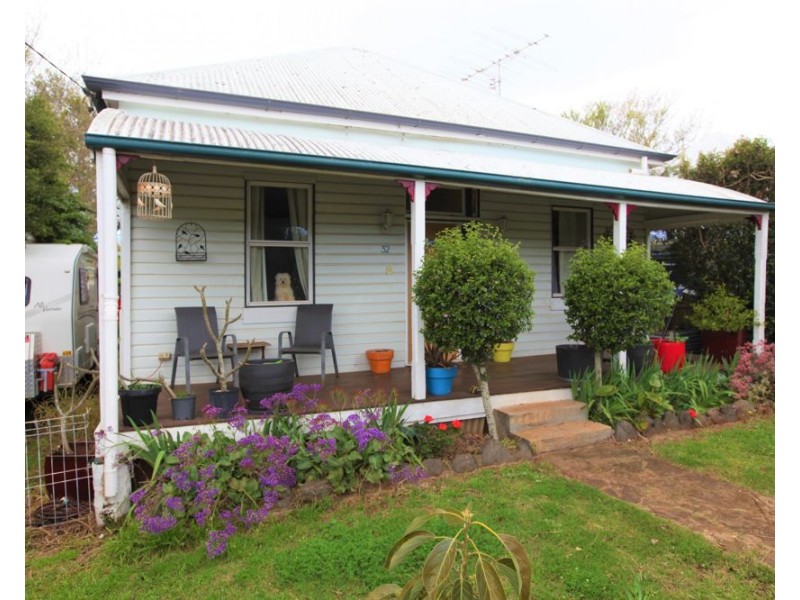 32 Brim Street, Newtown QLD 4350