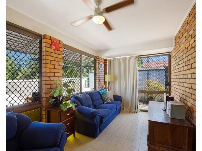 Kearneys Spring QLD 4350