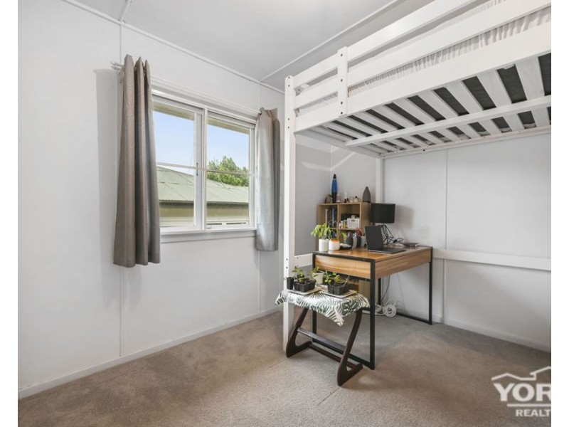 Newtown QLD 4350