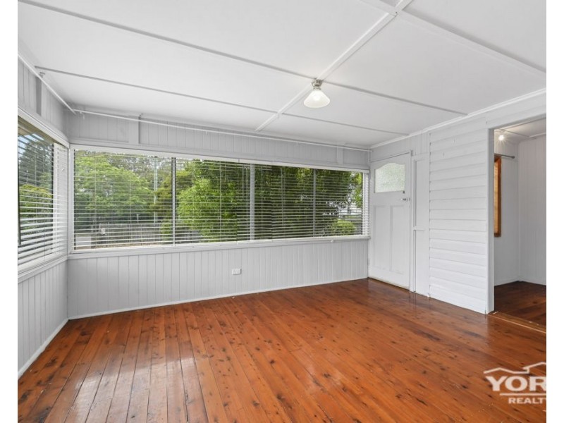 43 Drayton Road, Harristown QLD 4350