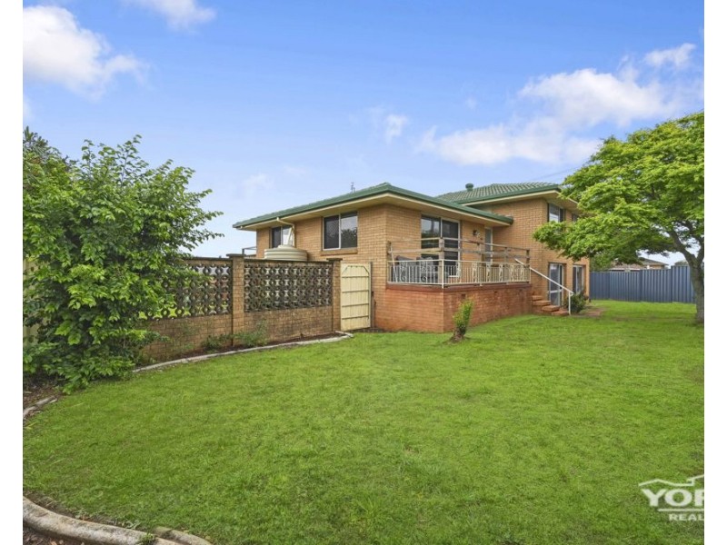 364 North Street, Wilsonton QLD 4350