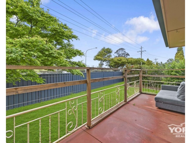 364 North Street, Wilsonton QLD 4350