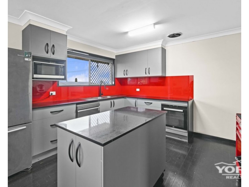 364 North Street, Wilsonton QLD 4350