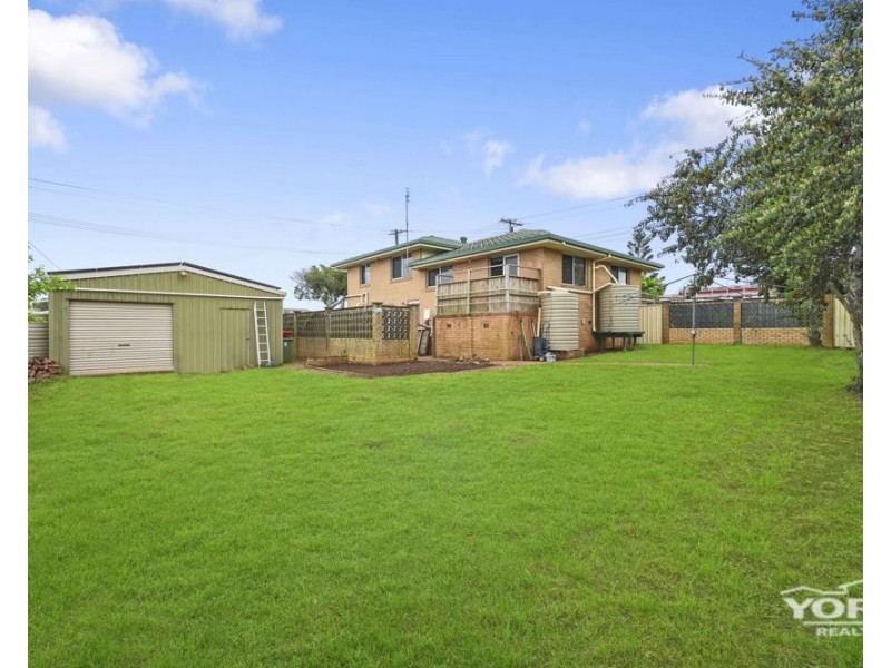 364 North Street, Wilsonton QLD 4350
