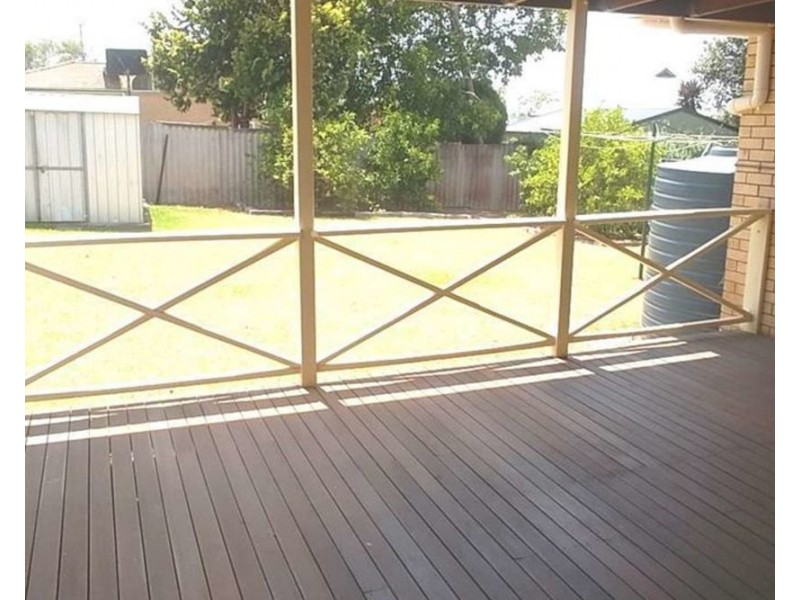 Centenary Heights QLD 4350