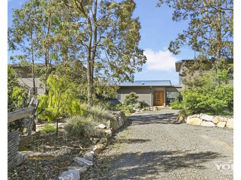 211 Fernbank Road, Cabarlah QLD 4352