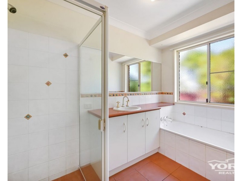 23 Freyling Court, Kearneys Spring QLD 4350