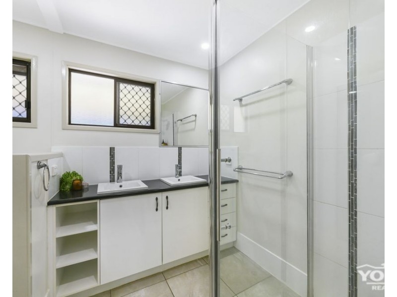 Glenvale QLD 4350