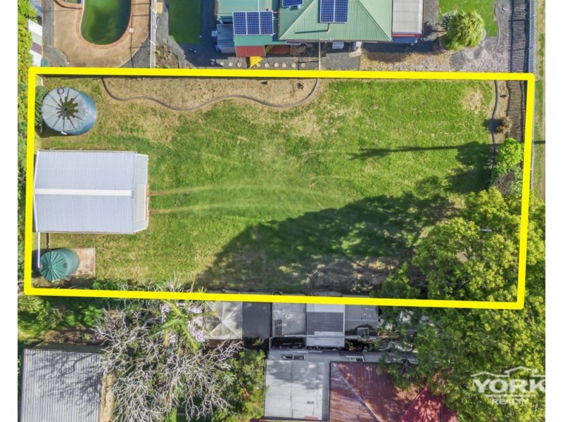 60a Holberton Street, Newtown QLD 4350
