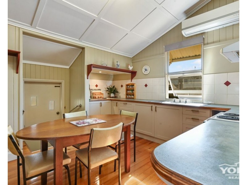 268 Bridge Street, Newtown QLD 4350