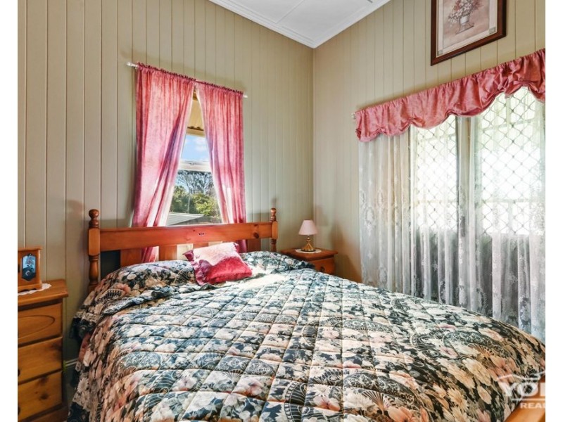 268 Bridge Street, Newtown QLD 4350