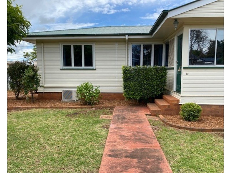 23 Fromalls Street, Harristown QLD 4350