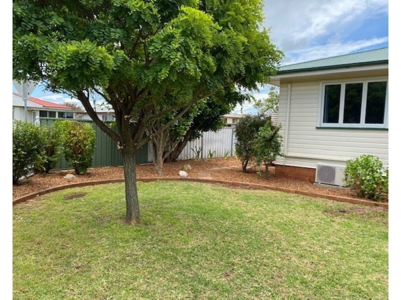 23 Fromalls Street, Harristown QLD 4350
