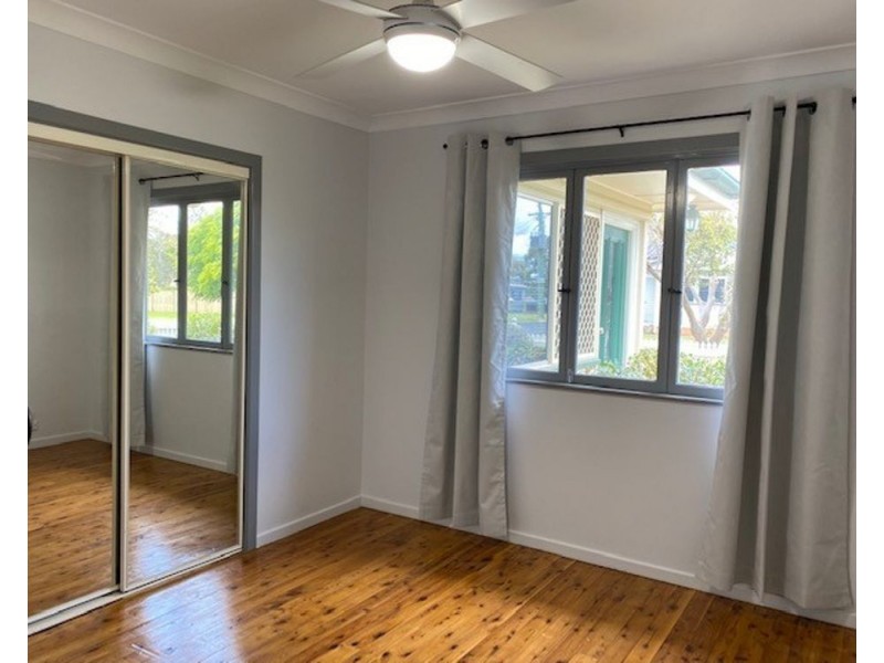 23 Fromalls Street, Harristown QLD 4350