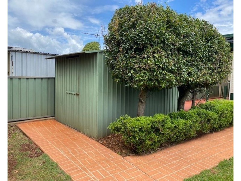 23 Fromalls Street, Harristown QLD 4350