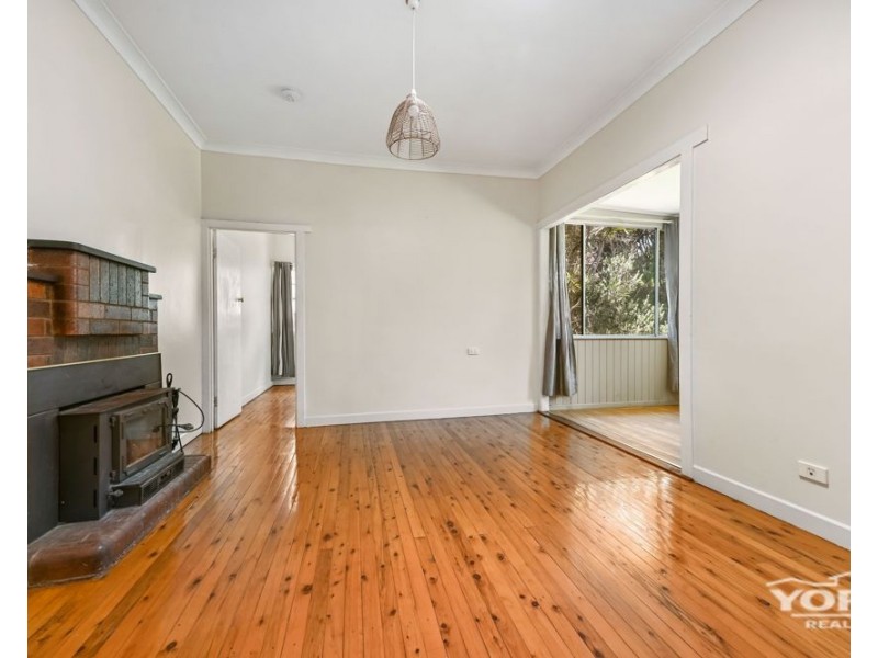 Mount Lofty QLD 4350