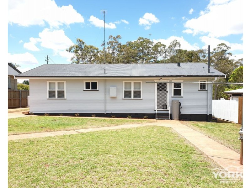315 Tor Street, Wilsonton QLD 4350