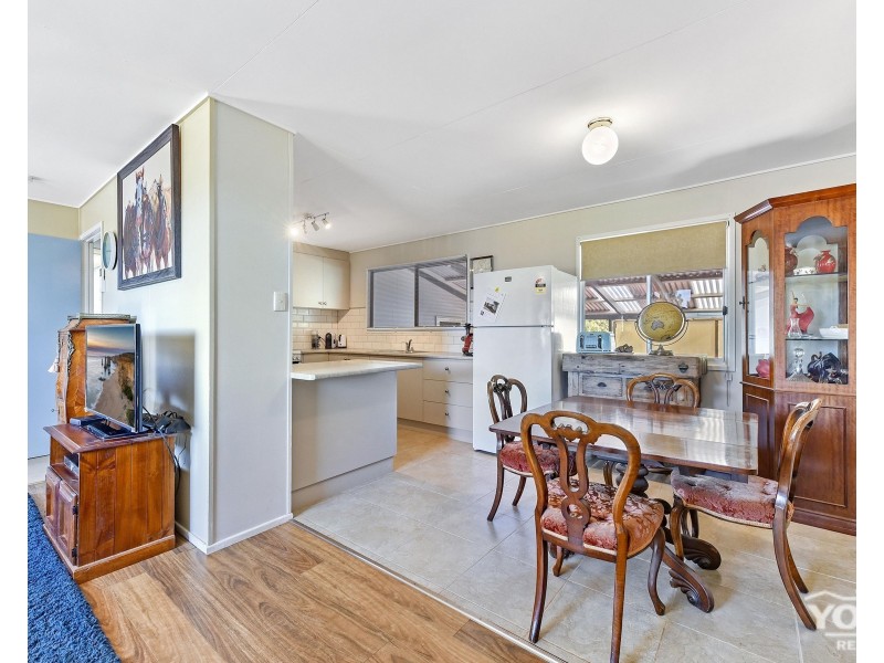 85 Proposch Street, Oakey QLD 4401