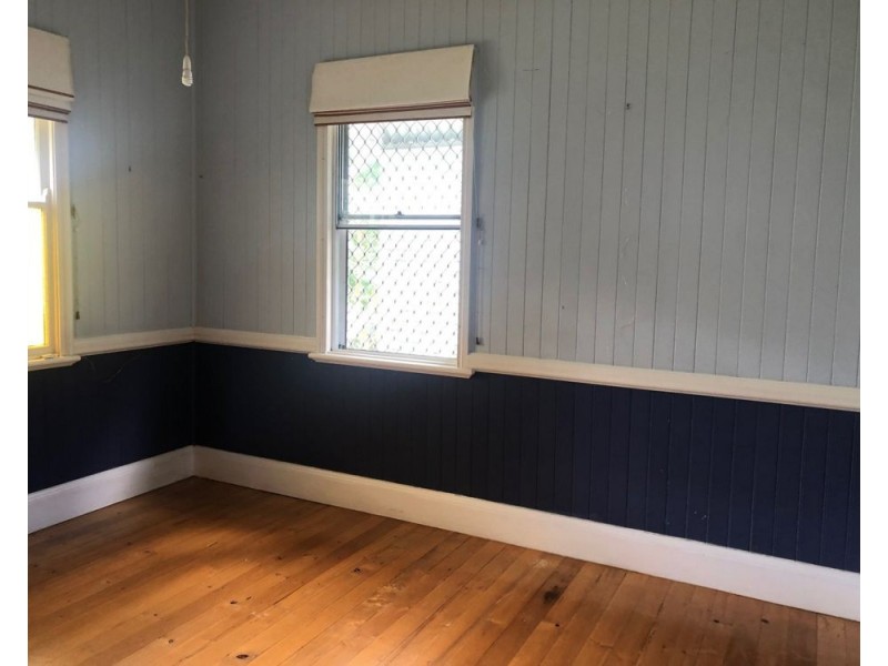 5 Cooper Street, South Toowoomba QLD 4350