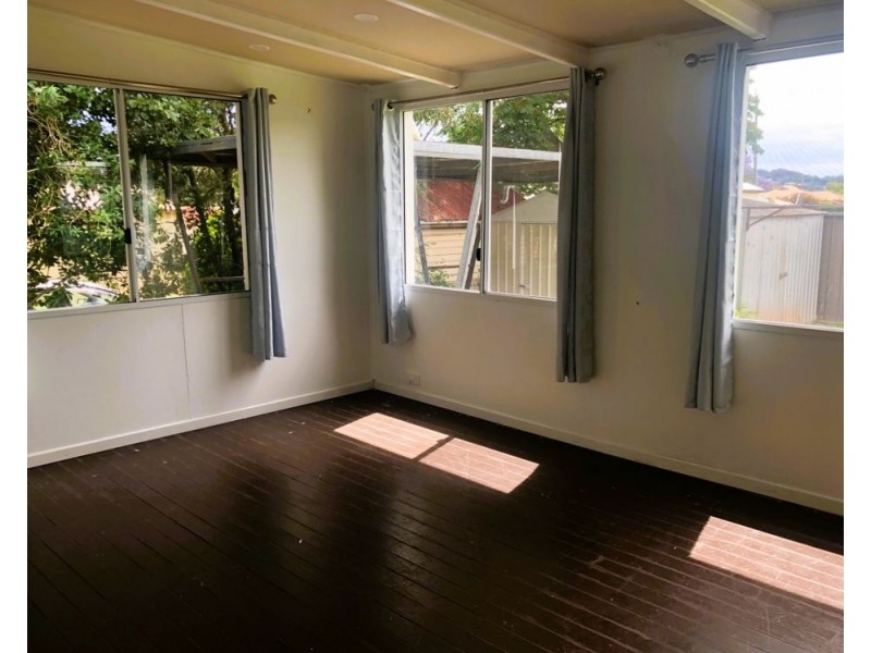 32 Brim Street, Newtown QLD 4350