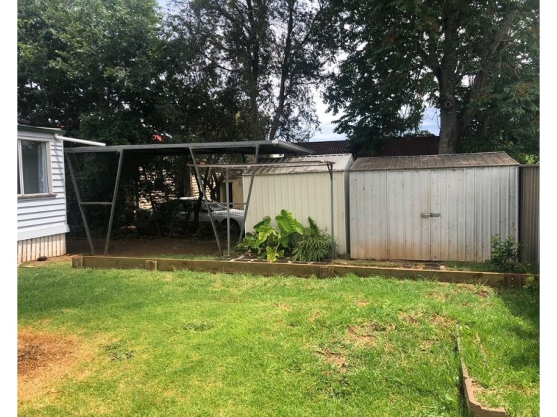 32 Brim Street, Newtown QLD 4350