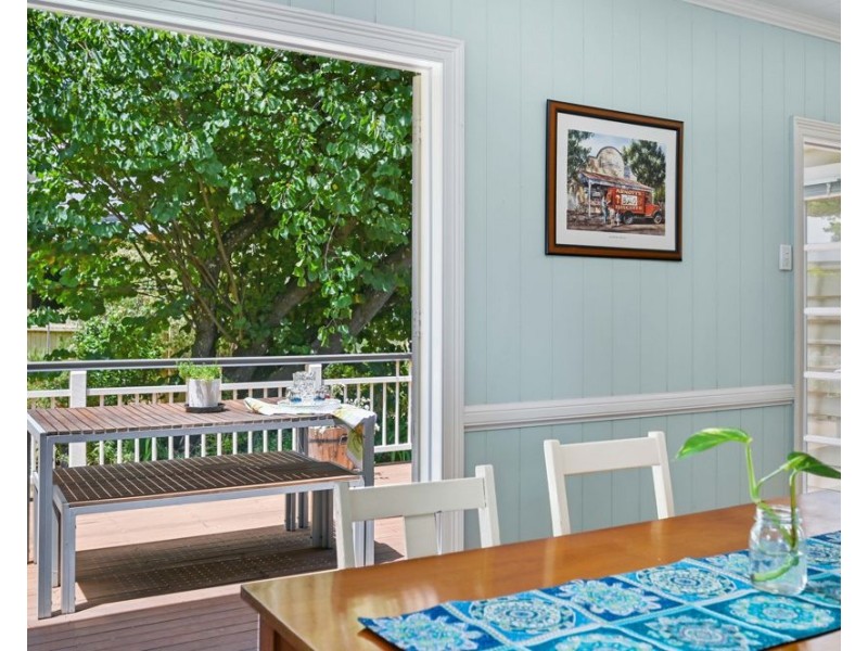 Centenary Heights QLD 4350