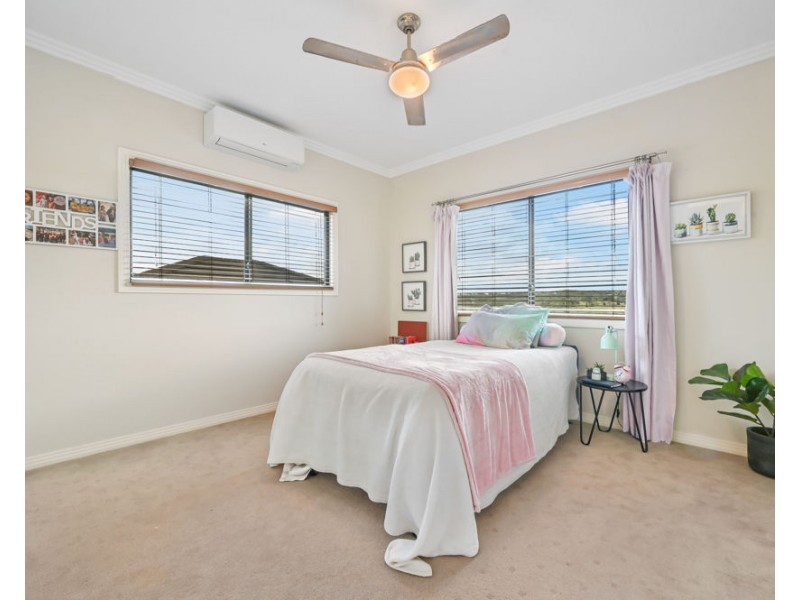 Hodgson Vale QLD 4352