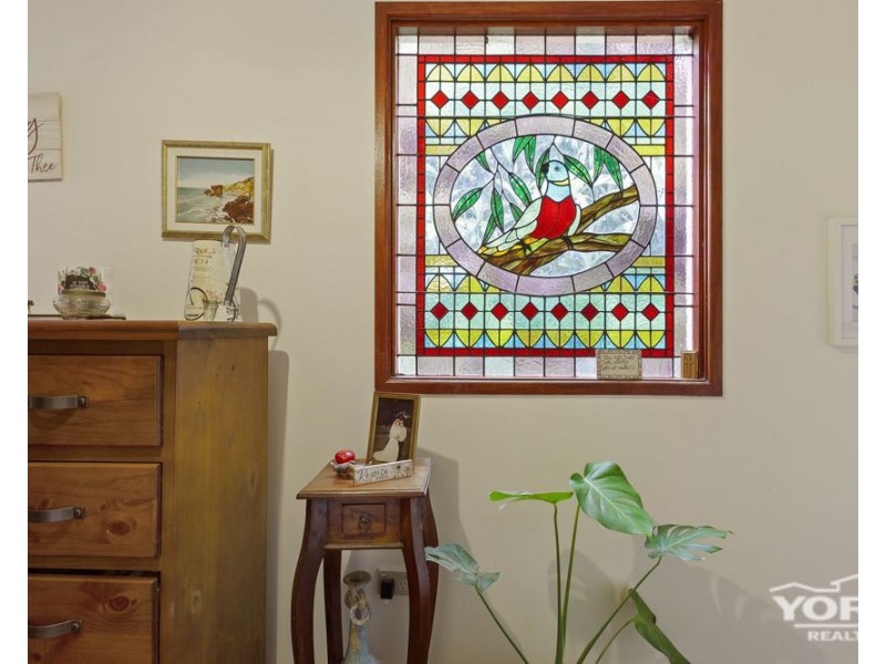 1 Norah Street, Centenary Heights QLD 4350