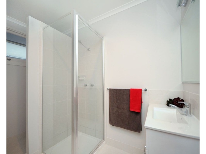 4/66 Mary Street, Mount Lofty QLD 4350