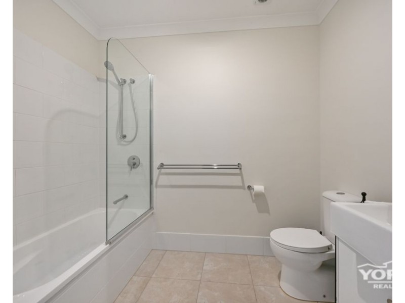 2/38 Drummond Street, Rangeville QLD 4350