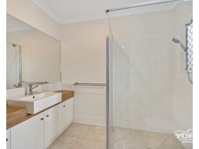 2/38 Drummond Street, Rangeville QLD 4350