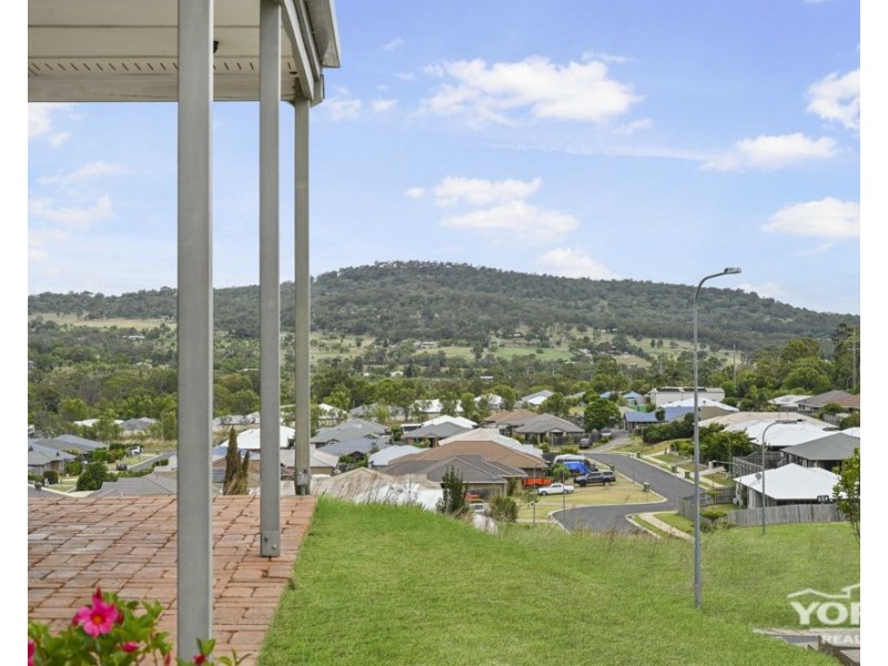 49-51 Alistair Street, Glenvale QLD 4350