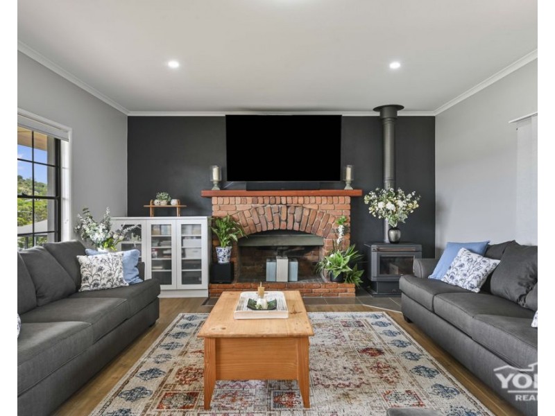 49-51 Alistair Street, Glenvale QLD 4350