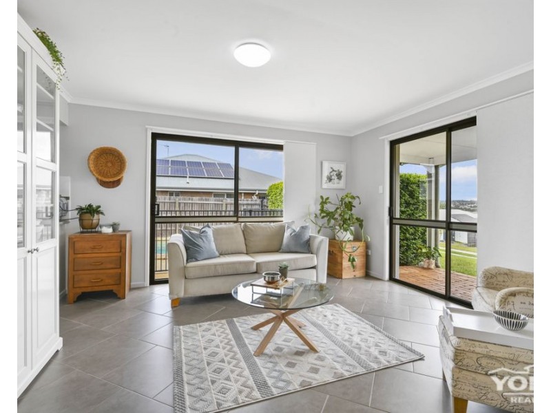 49-51 Alistair Street, Glenvale QLD 4350