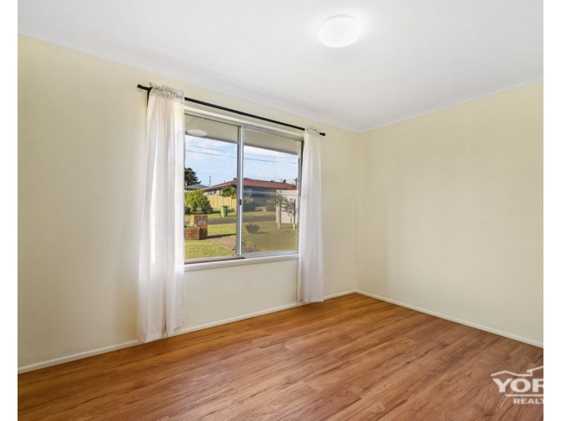 Kearneys Spring QLD 4350