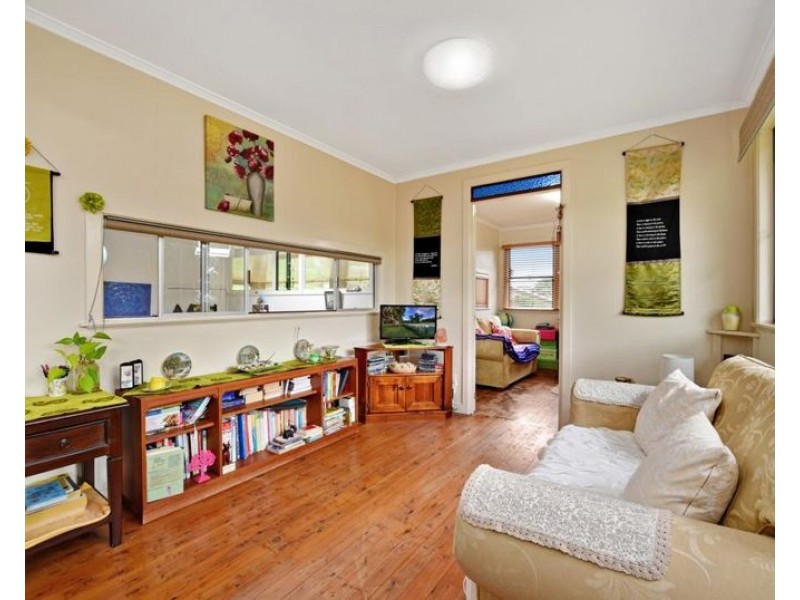 44 Tara Street, Wilsonton QLD 4350