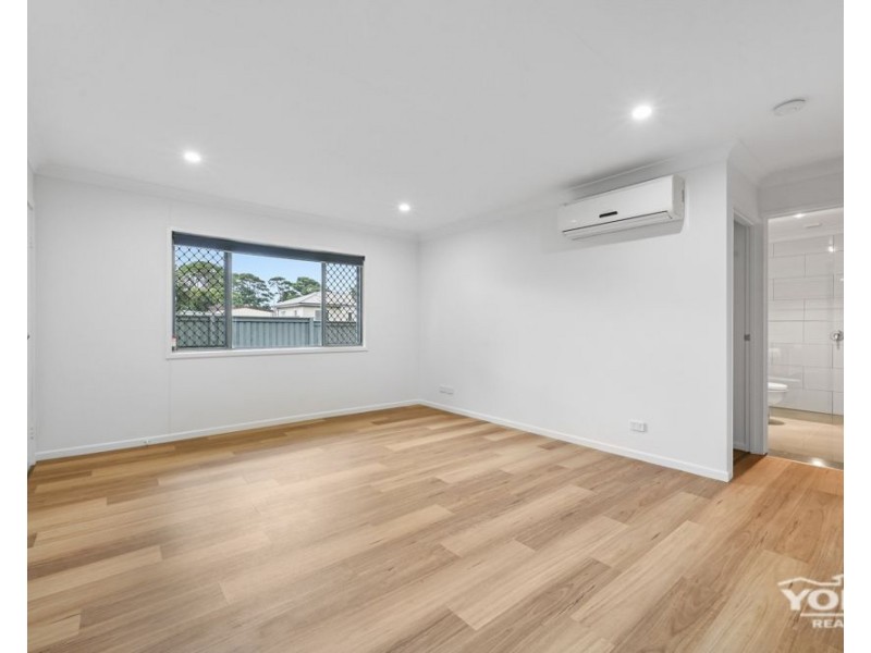 406 Tor Street, Newtown QLD 4350