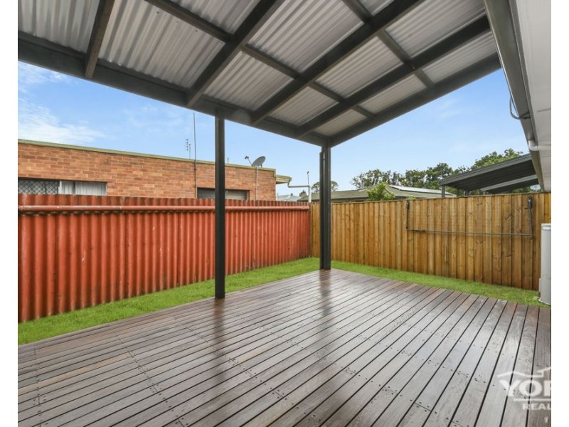 406 Tor Street, Newtown QLD 4350