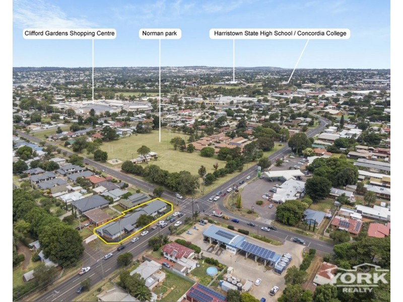 406 Tor Street, Newtown QLD 4350
