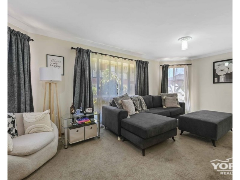 Kearneys Spring QLD 4350