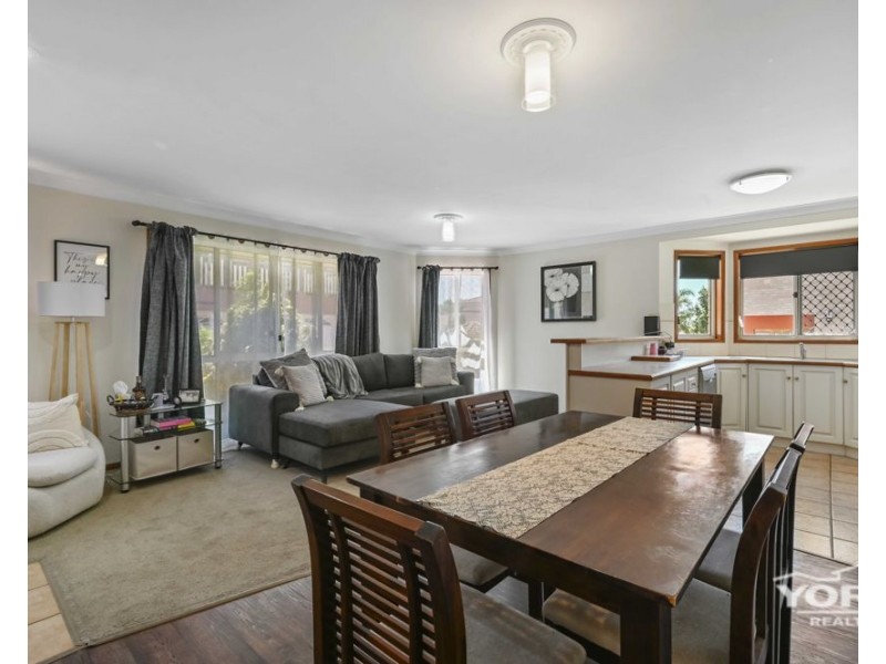 Kearneys Spring QLD 4350