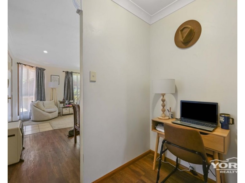 Kearneys Spring QLD 4350