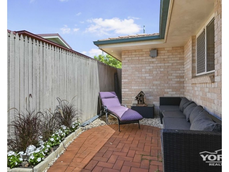 Kearneys Spring QLD 4350