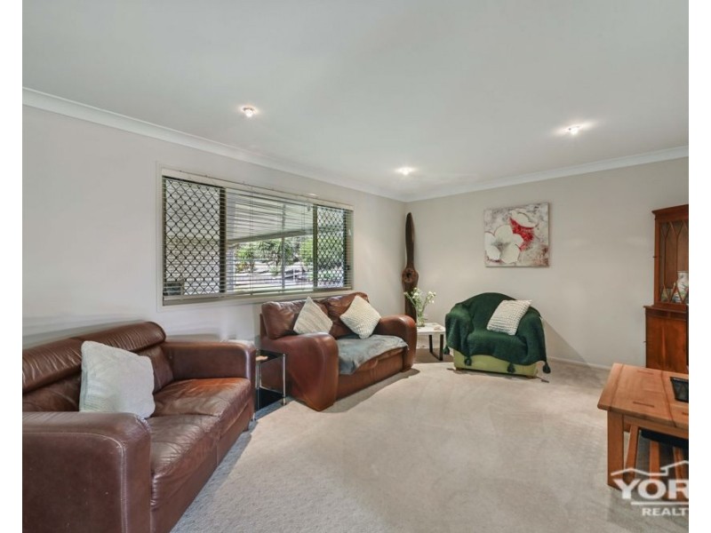 Hodgson Vale QLD 4352