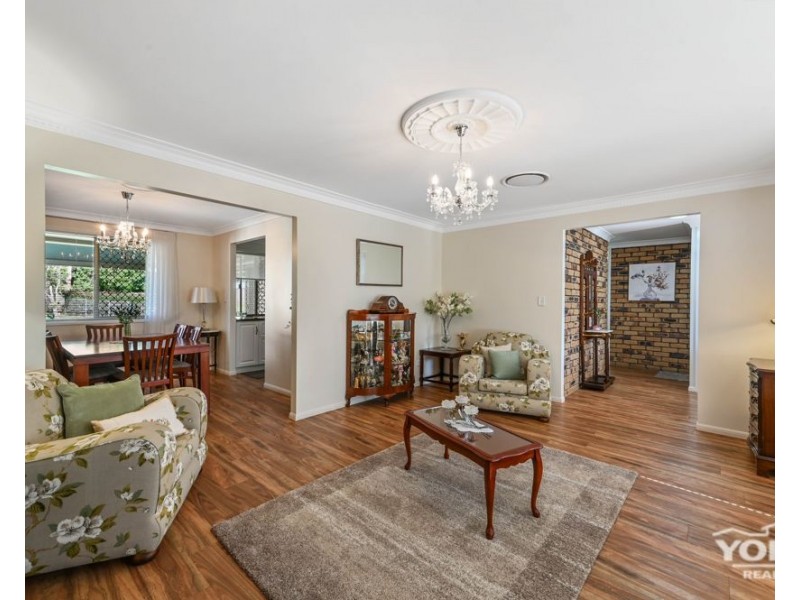 12 Sirron Street, Blue Mountain Heights QLD 4350