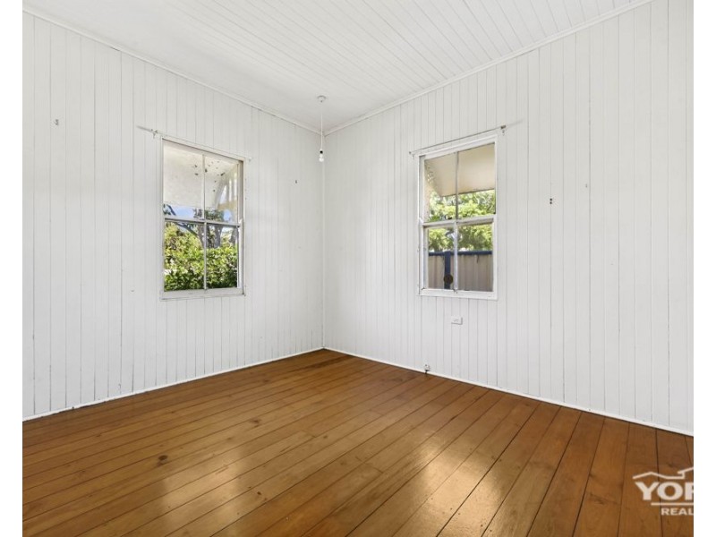 Newtown QLD 4350