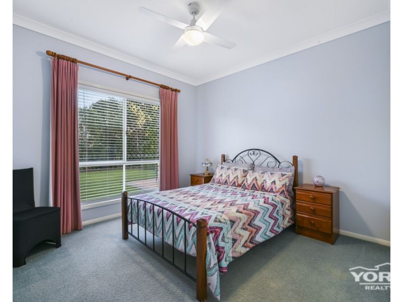 Mount Lofty QLD 4350
